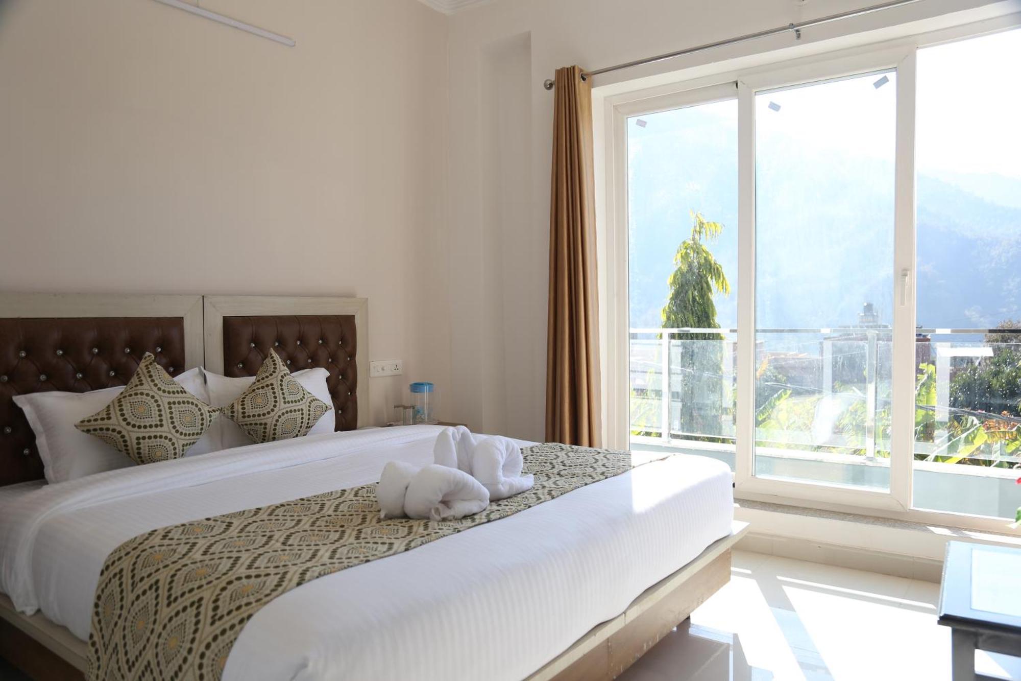 Hotel Yog Tapovan- Rafting Available Rishikesh Bagian luar foto