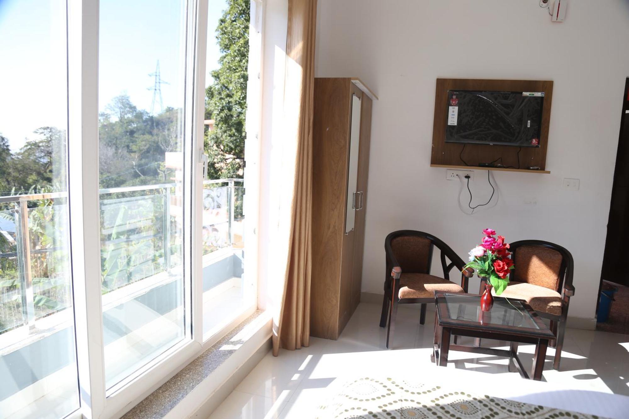 Hotel Yog Tapovan- Rafting Available Rishikesh Bagian luar foto