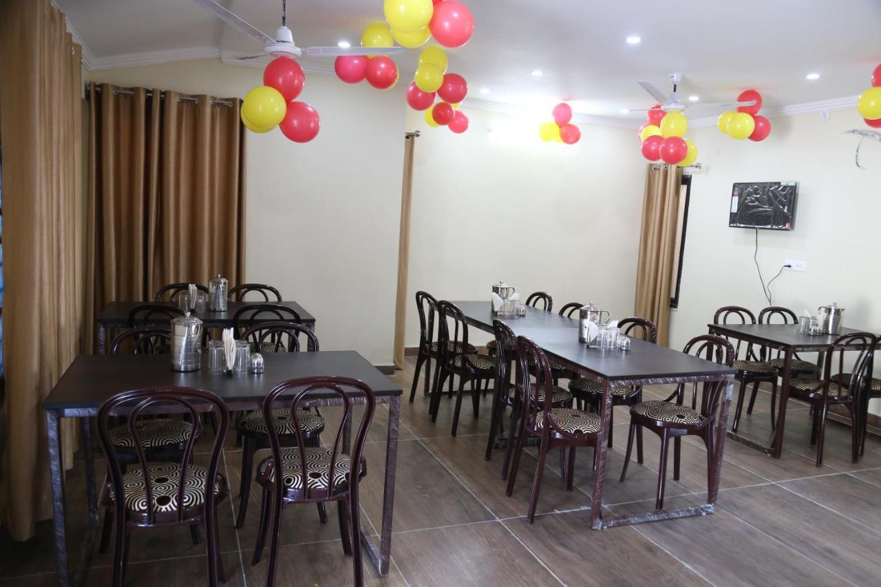 Hotel Yog Tapovan- Rafting Available Rishikesh Bagian luar foto