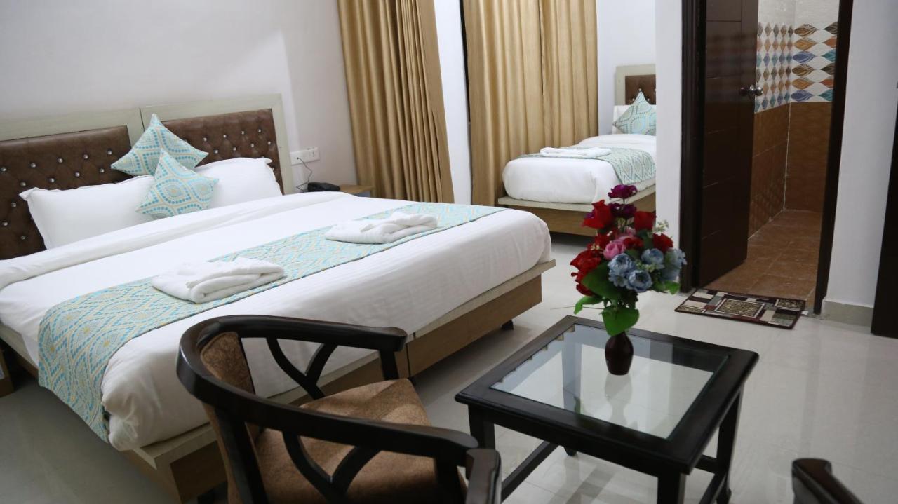 Hotel Yog Tapovan- Rafting Available Rishikesh Bagian luar foto