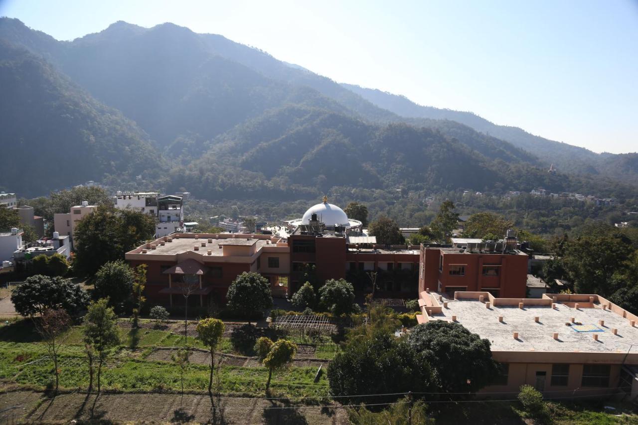 Hotel Yog Tapovan- Rafting Available Rishikesh Bagian luar foto